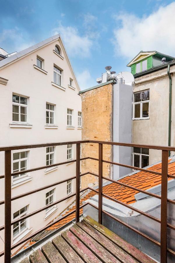 Апартаменты Doma Square Penthouse, In The Heart Of Old Town Рига Экстерьер фото
